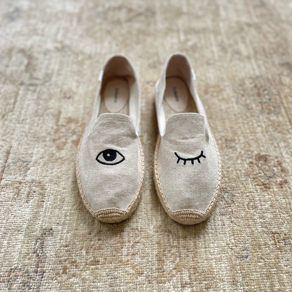 Soludos Wink Eye Espadrilles, Size 10